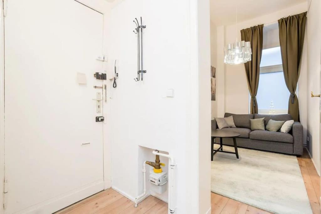 Newly Furnished Apartment For Up To 6 People Berlin Luaran gambar